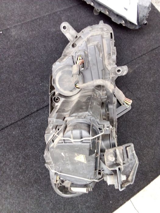 Фарове за Фолксваген Пасат Б7/ VW PASSAT B7