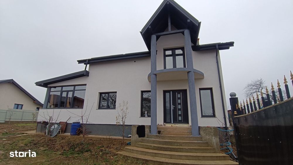 Vila Cu 4 Dormitoare Magura