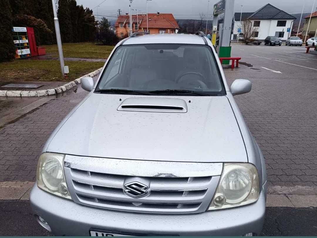 Dezmembrez Suzuki Grand Vitara XL7