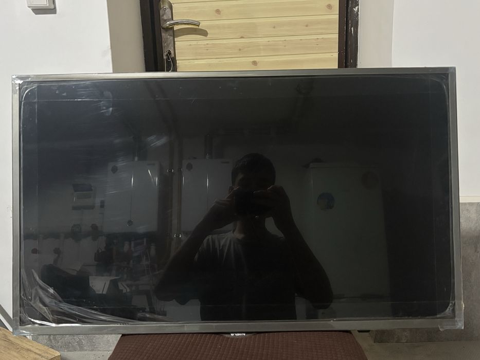 Телевизор YASIN.