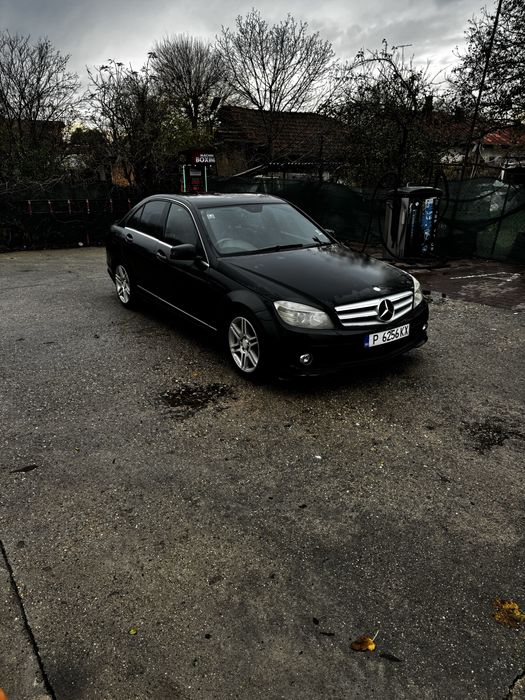 Vand Mercedes-Benz C-class 2.2