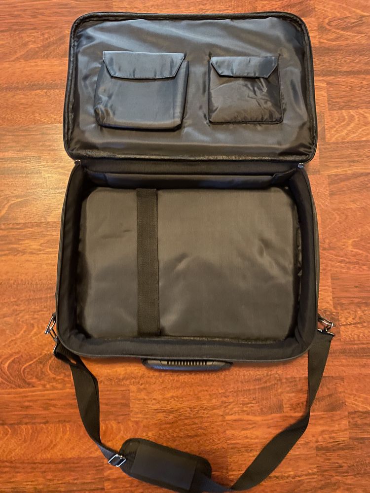 Сумка-рюкзак для ноутбука