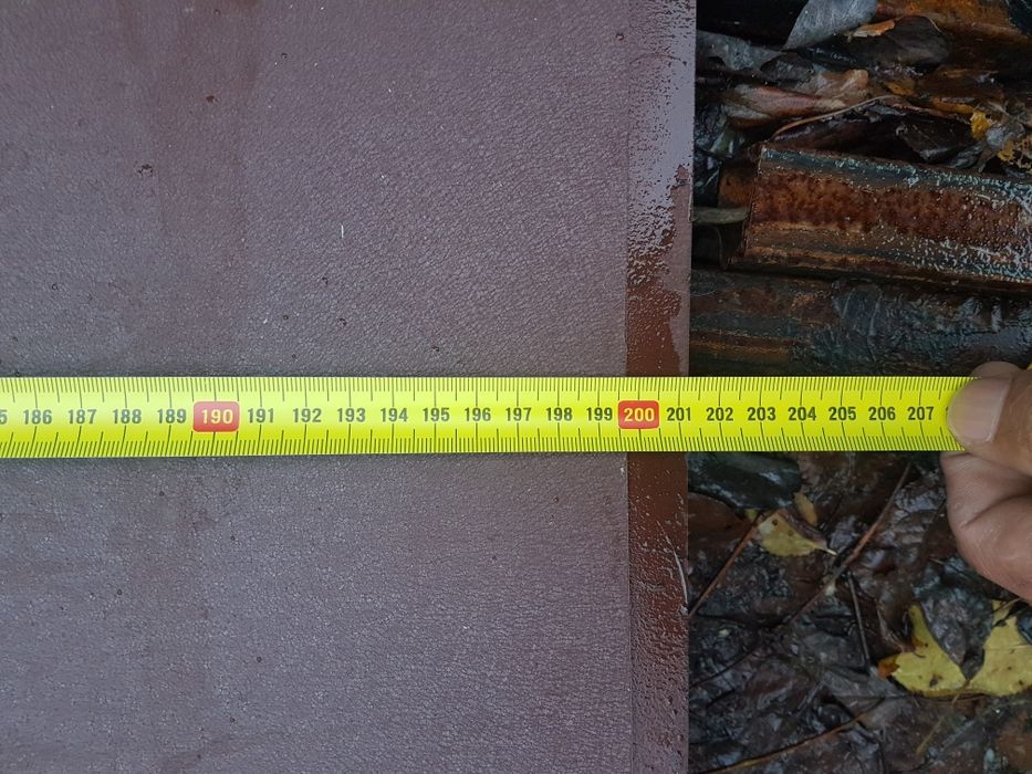 Vând 4 foi tablă maro 2m×1,25