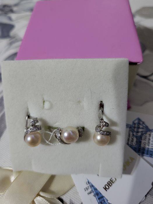 Продам серебро комплект