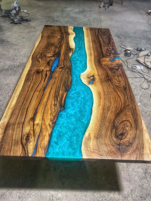 Mese cu rasina epoxidica