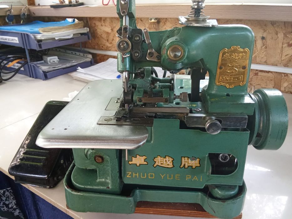 Продам оверлок,швейная машина GN1-1