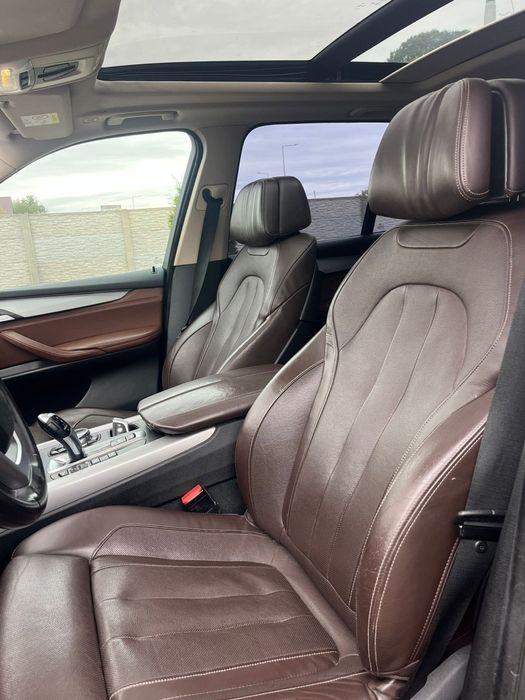 Vând X5 3.0d  x drive