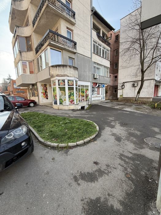 Spatiu comercial de inchiriat – 45 mp utili, zona Liceul Auto Deva