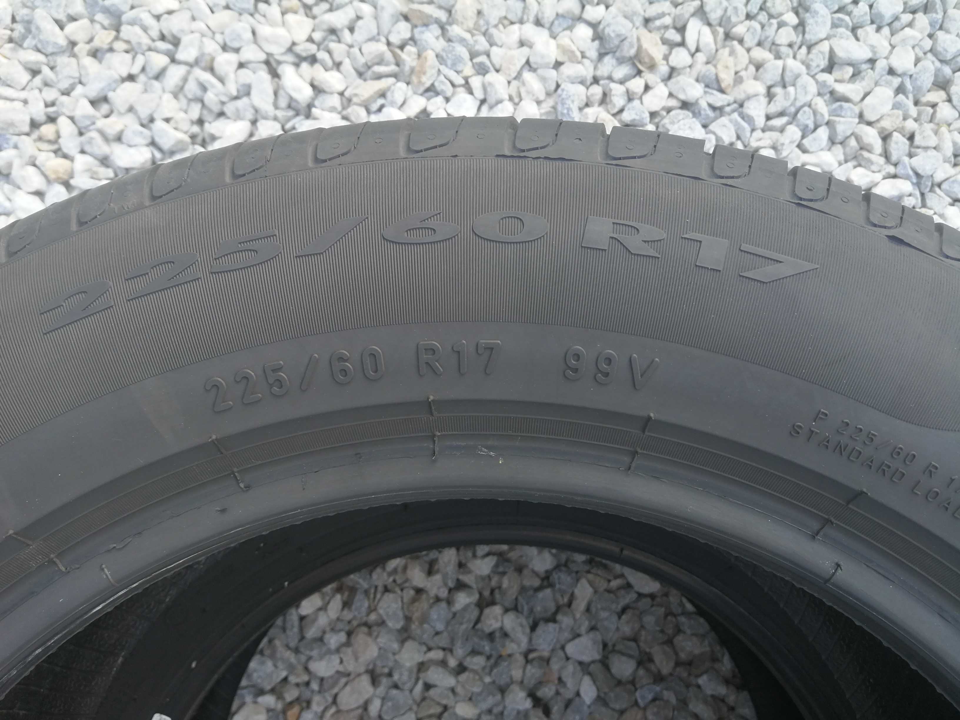 2 летни гуми R17 225/60 Pirelli Cinturato P7 99V Run-Flat