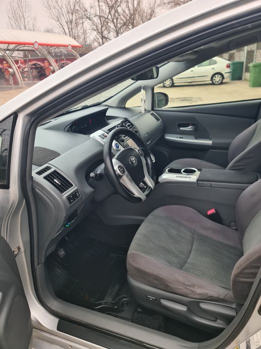 Toyota Prius Plus 7 locuri si GPL