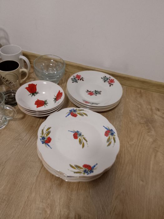 Vesela farfurii,canute