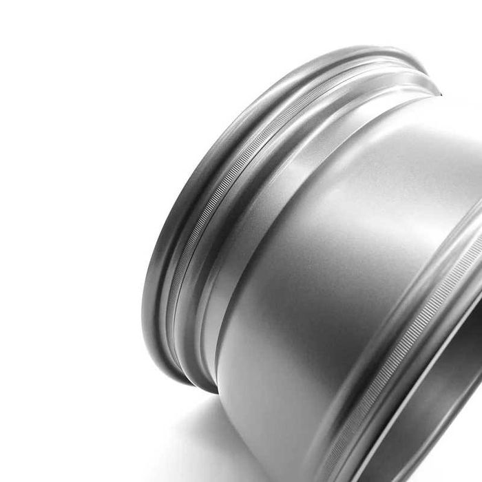 RacingLine VWR Cup Edition EVO 8.5 x 18 Алуминиеви Джанти