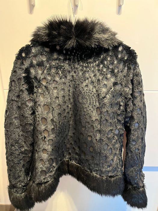 Haina blana artificiala dama