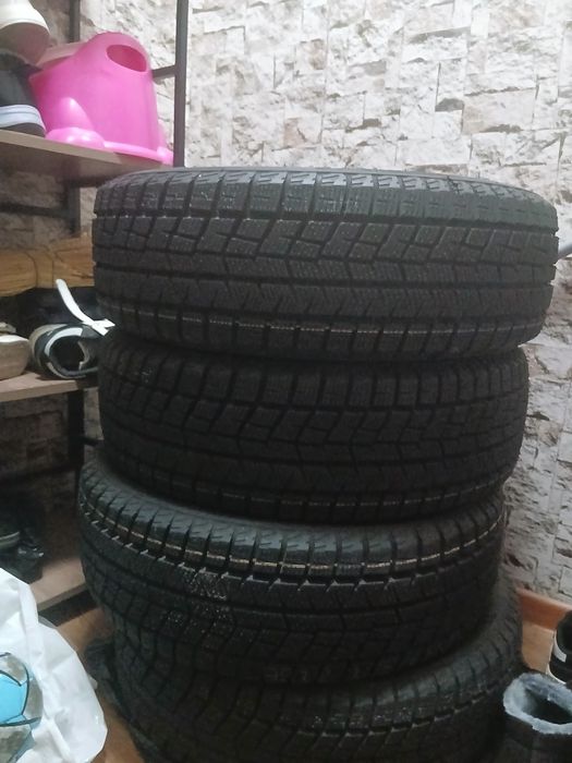 Шины для зимы новые