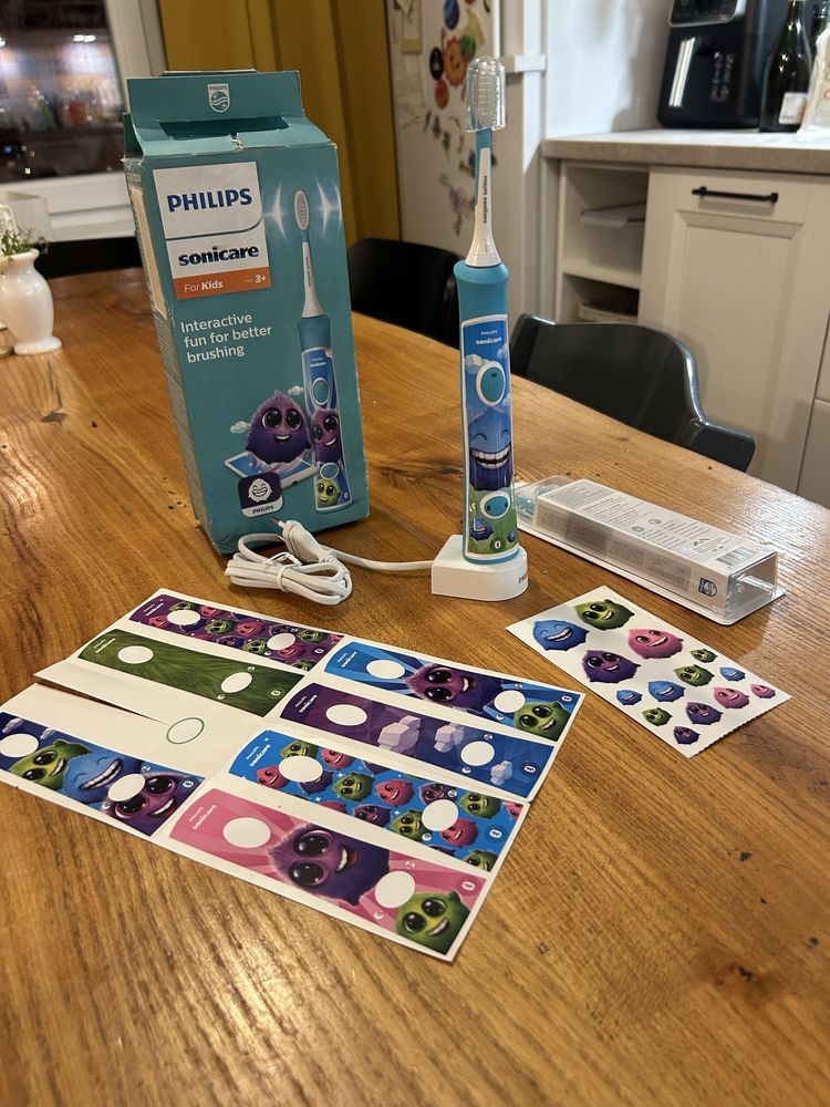 Детска електрическа четка за зъби Philips Sonicare