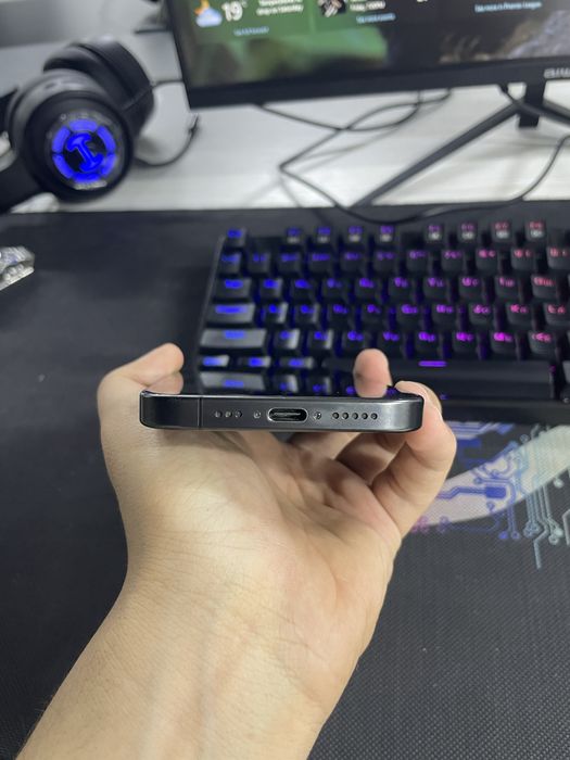 Iphone 15 pro 128 gb