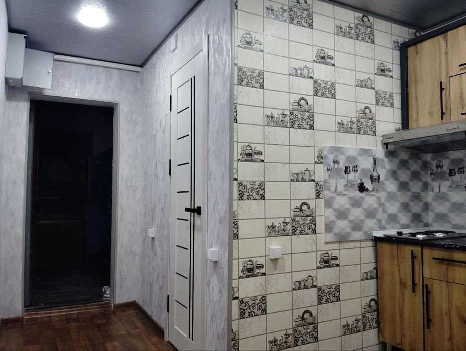 1 ком квартиру Сергели Спутнике в деревянном доме новый ремонт огород