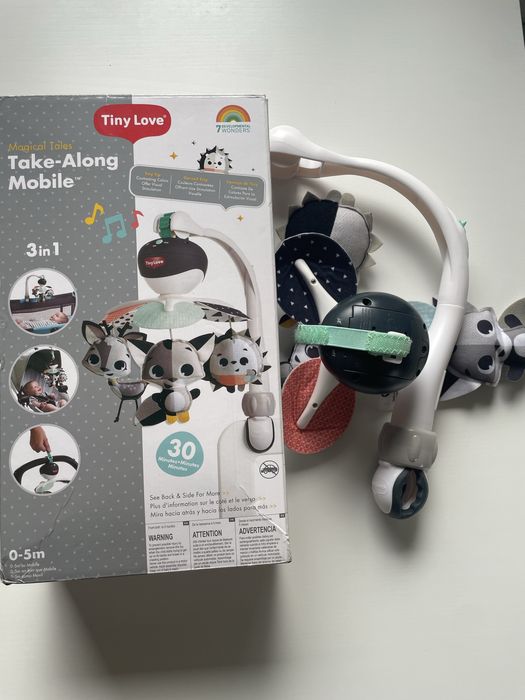 TINY LOVE Музикална въртележка