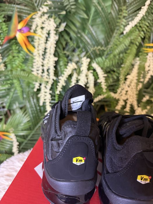 Nike Vapor Max Plus Black