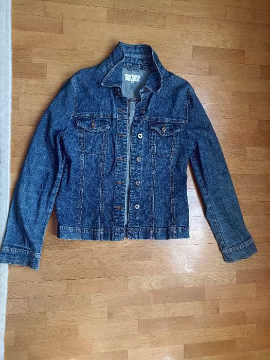 Дънкено яке с еластан