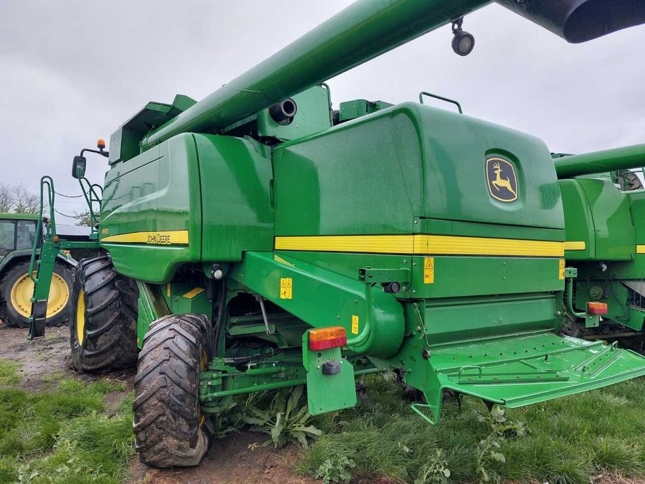 combina john deere w650 4x4