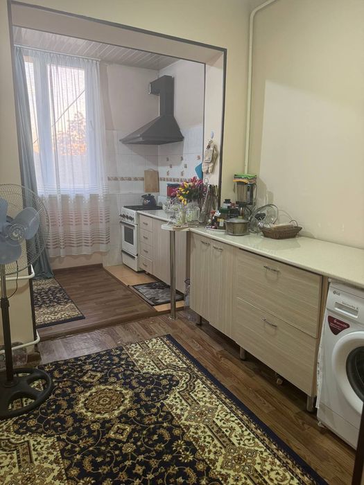 Продаётся 2 комнатный квартира