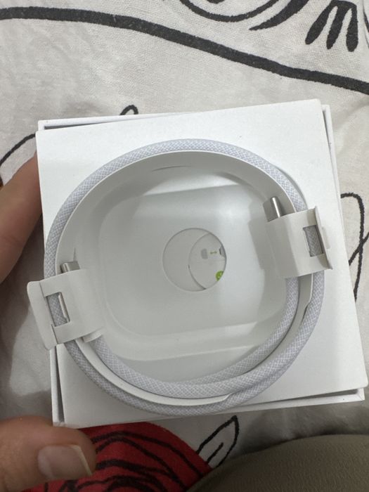 Оригинальный новый шнур от айфона