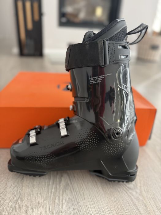 Clapari Tecnica Mach Sport MV 100, noi