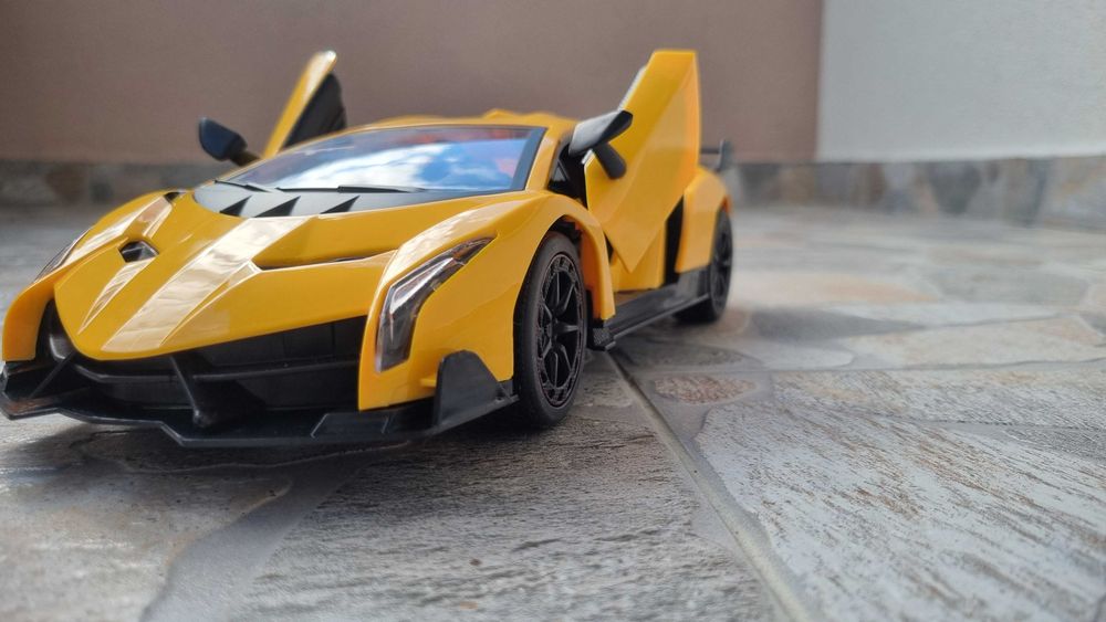 Детска играчка с дистанционно управление Lamborghini Veneno