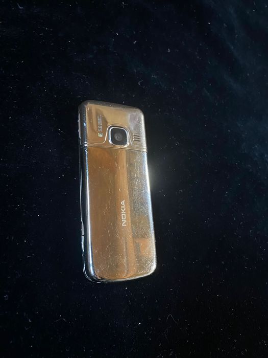 Vand Nokia 6700 gold Original