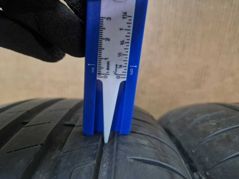 2 Goodyear R17 205/55
летни гуми
DOT1921