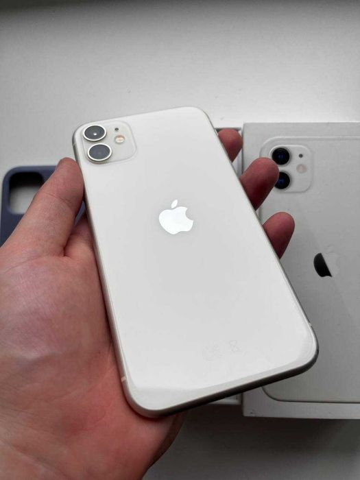 iPhone 11 с гарантией