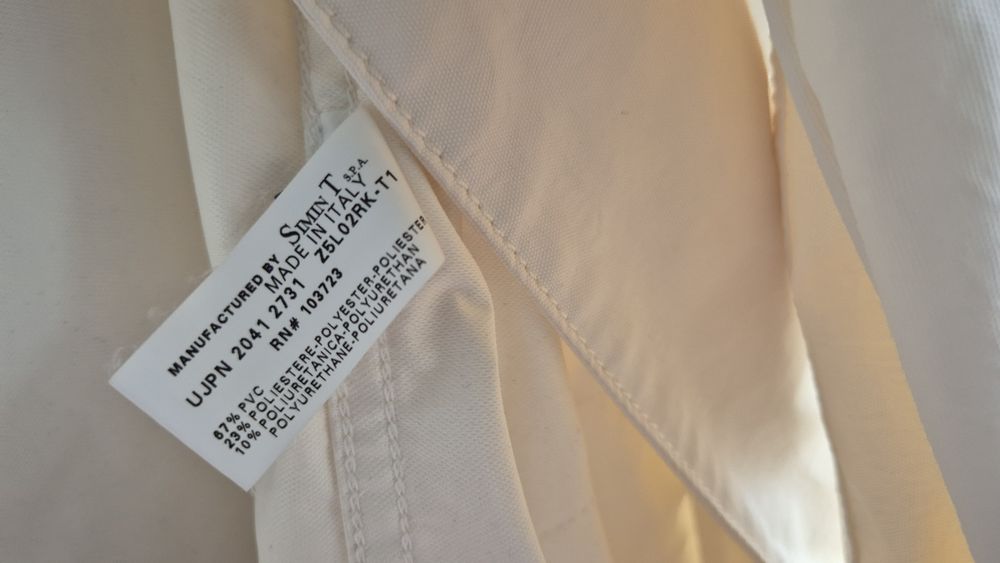 Trench/pardesiu Armanii Jeans nr.L original