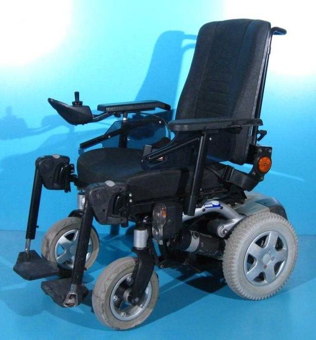 Carucior electric Invacare Storm 3 - 6 km/h