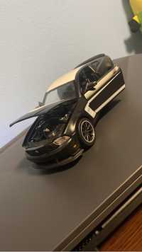 Ford Mustang 1:24 Maisto
