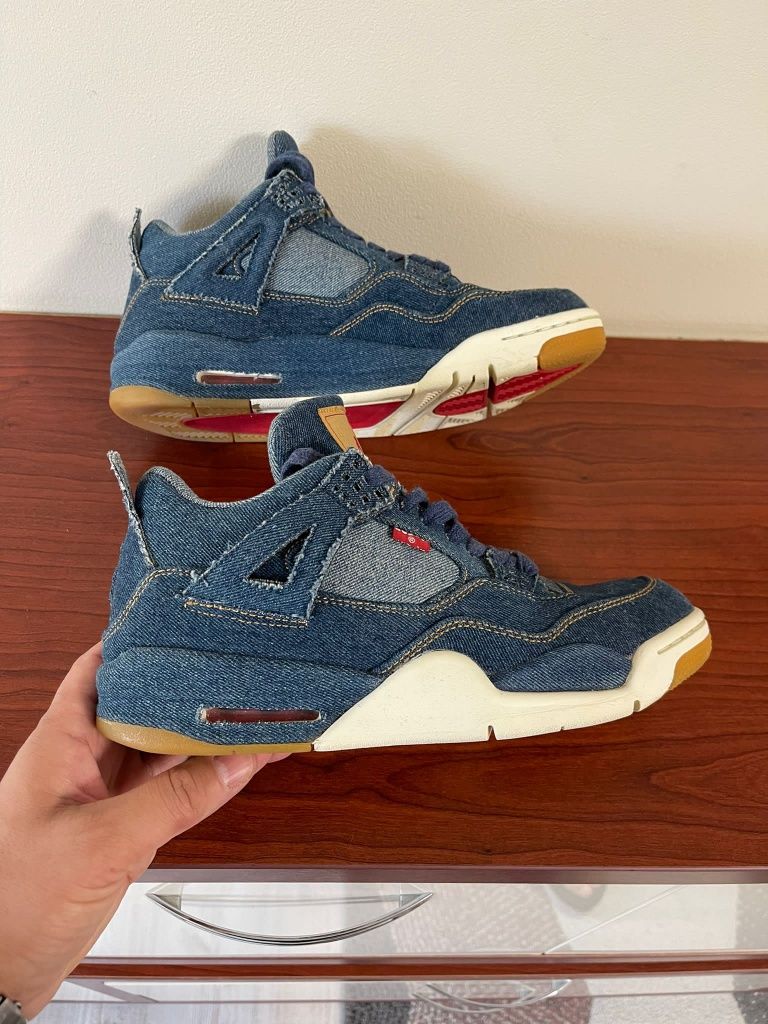 Adidas Nike Air Jordan 4 retro Levis 44,5