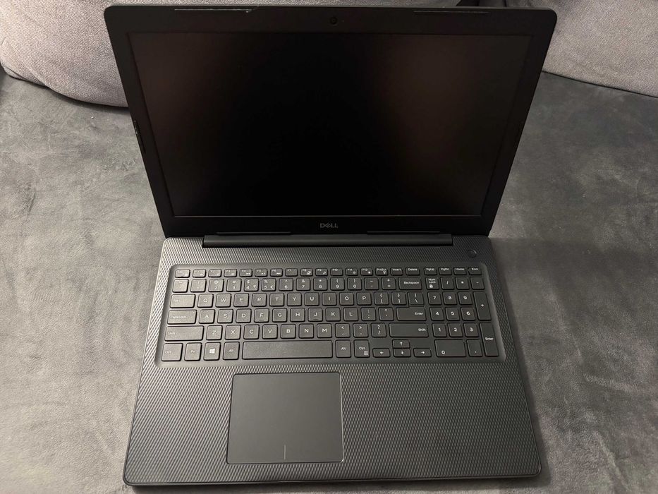 VAND Laptop DELL inspiron, intel i5 8265U, 8GB RAM 1.5TB SSD