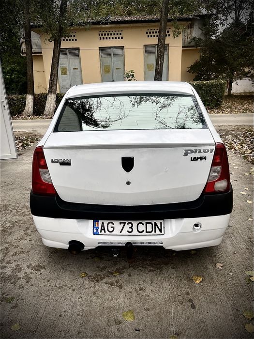 Vand Dacia logan