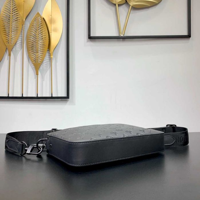 Мъжка Чанта Луи Вюитон Louis Vuitton