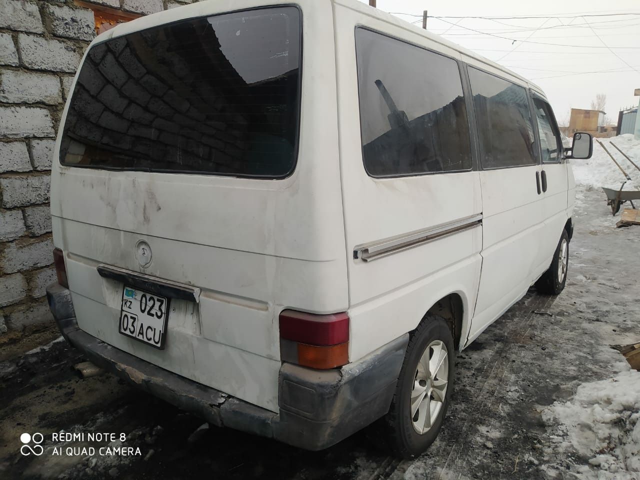 Wolkswagen caravelle T4 Дизел 2,4