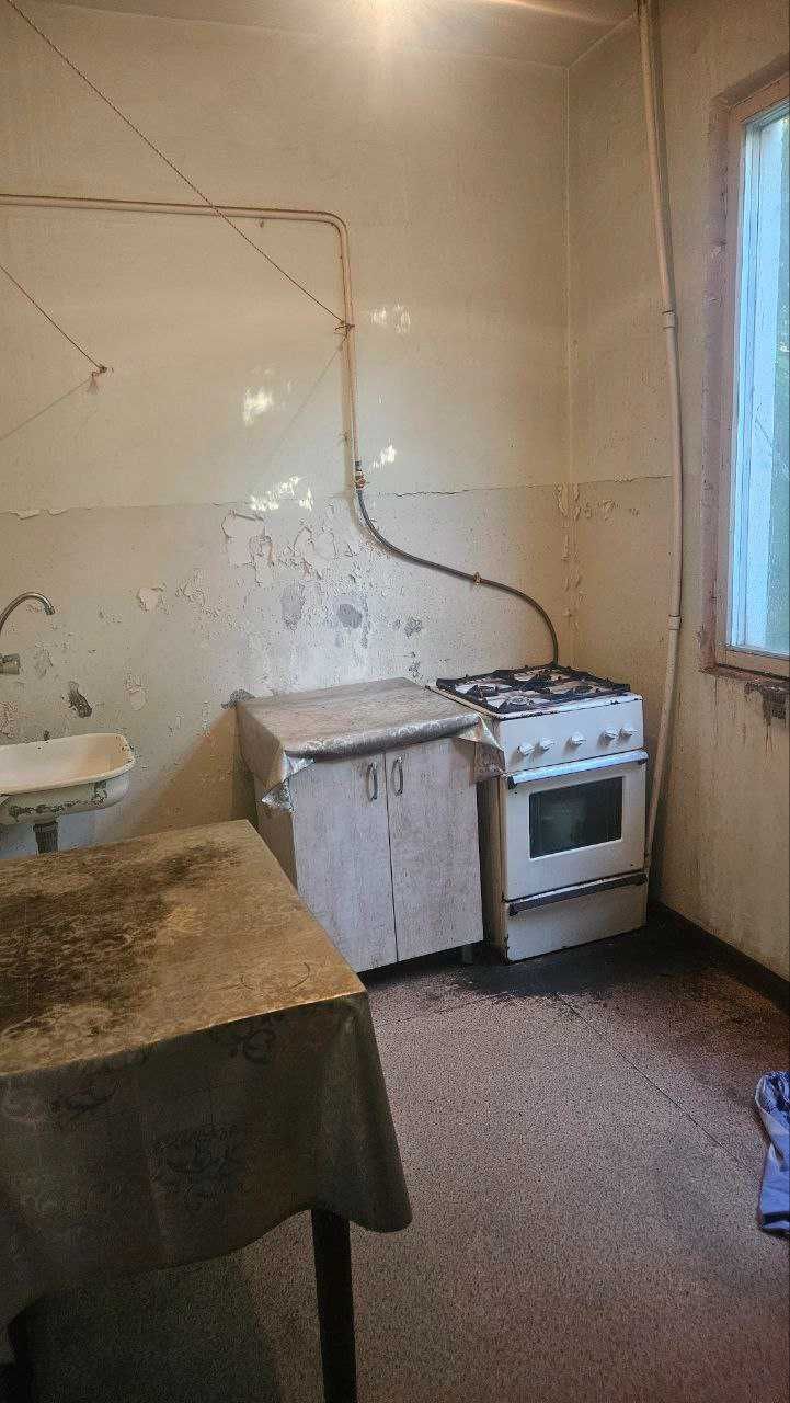 Продается. 1 комнат. 3 этаж. Чиланзар-8 Квартал. Ор. РВД.