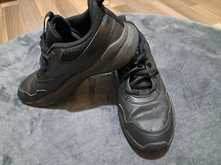 Reebok маратонки 37.5