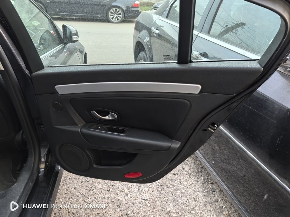 Fete uși Renault Laguna 3