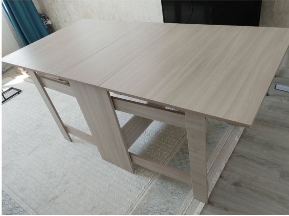 Продам стол - книжку