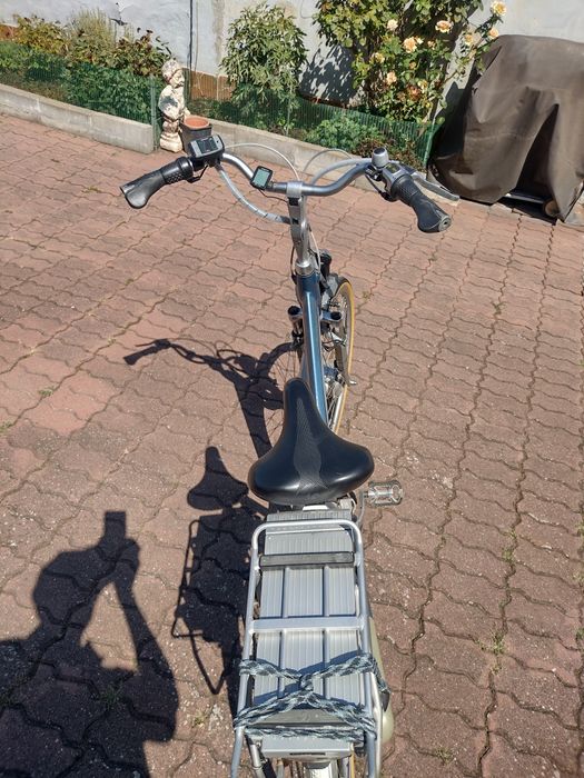 Bicicletă electrică