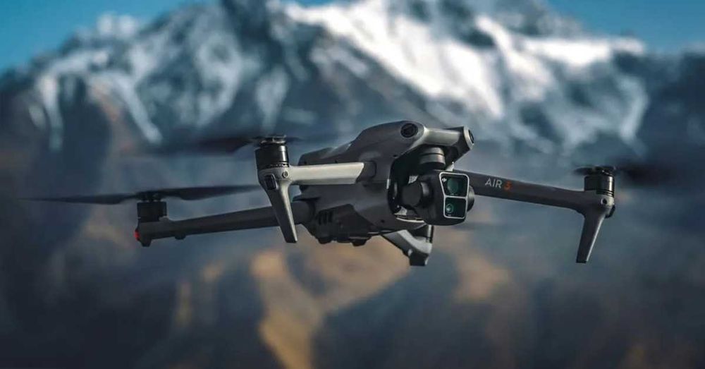 Dji Air 3S, fly more combo, in garantie+asigurare, full box, ca nou