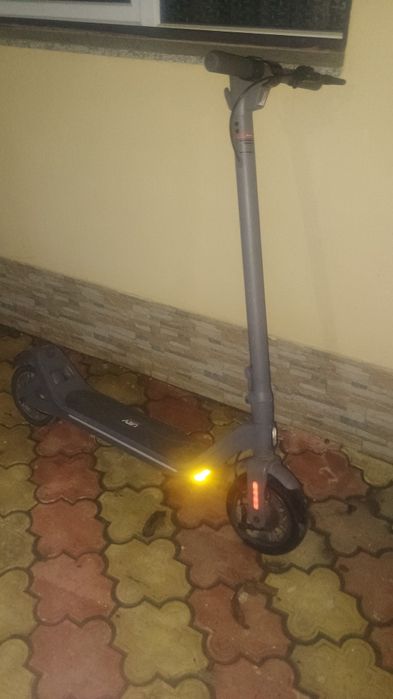 trotinetă electrică USY M700S