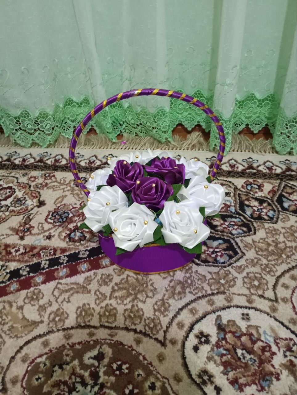Гуллар сотилади жудаям чиройли