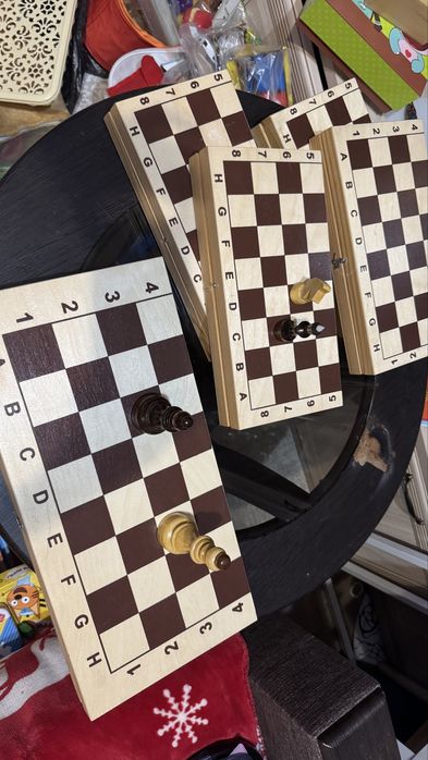 Продам шахматы состояние нового