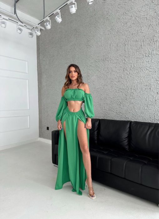 Lichidare stoc-costume/colanti etc